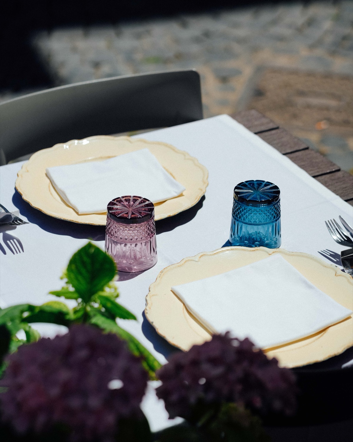 La mise en place di Contrasto